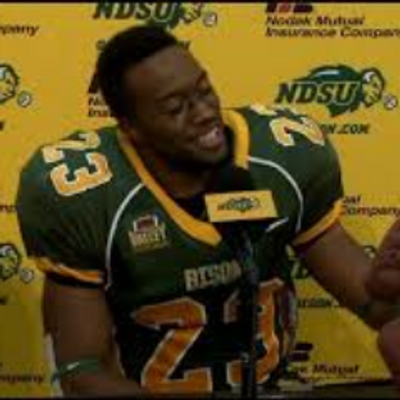Profile Picture of John Crockett NDSU (@JCrockett23NFL) on Twitter