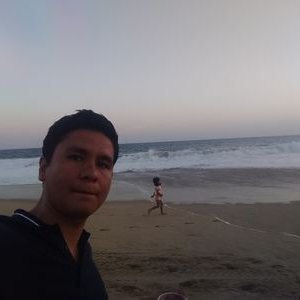 Profile Picture of Daniel Leal Abundez (@LealAbundez) on Twitter