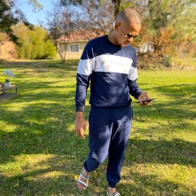 Profile Picture of Lunga Wanda (@lungathetrainer) on Twitter