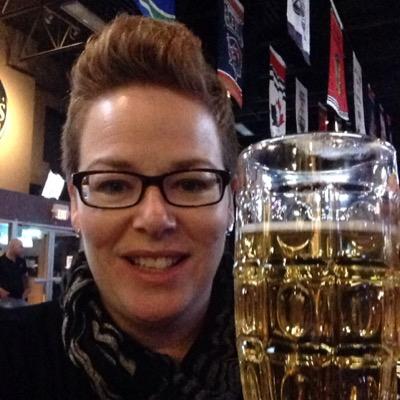 Profile Picture of Sharon Schmidt (@shazzer1973) on Twitter