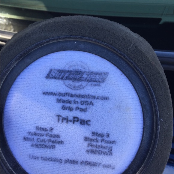 Profile Picture of Michael Fernandez (@shavier123) on Poshmark