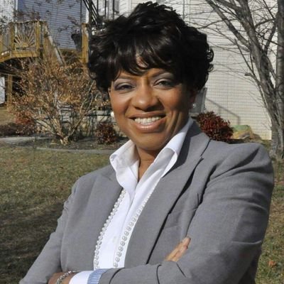 Profile Picture of Tamara Davis Brown (@TamaraDBrown) on Twitter