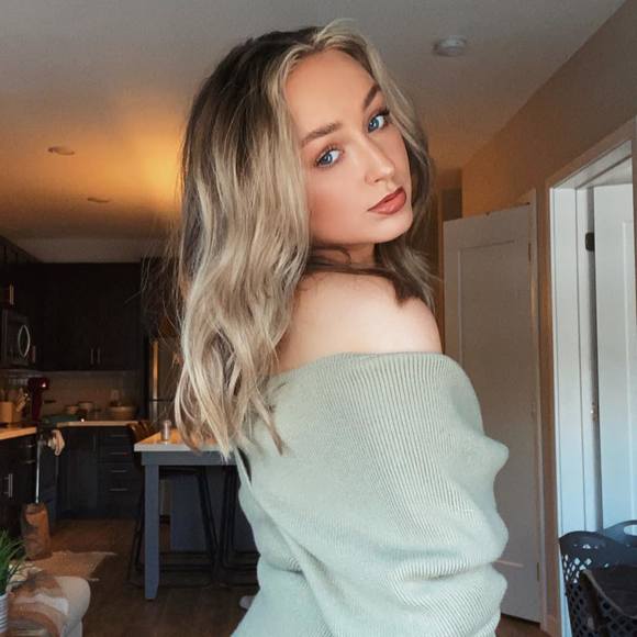 Gïllïan Willemsen - Poshmark Profile Picture of Gïllïan Willemsen (@gwillbeloved) on Poshmark