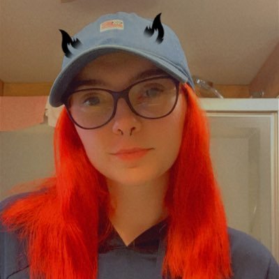 Profile Picture of Samantha Perreault (@sperreault18) on Twitter