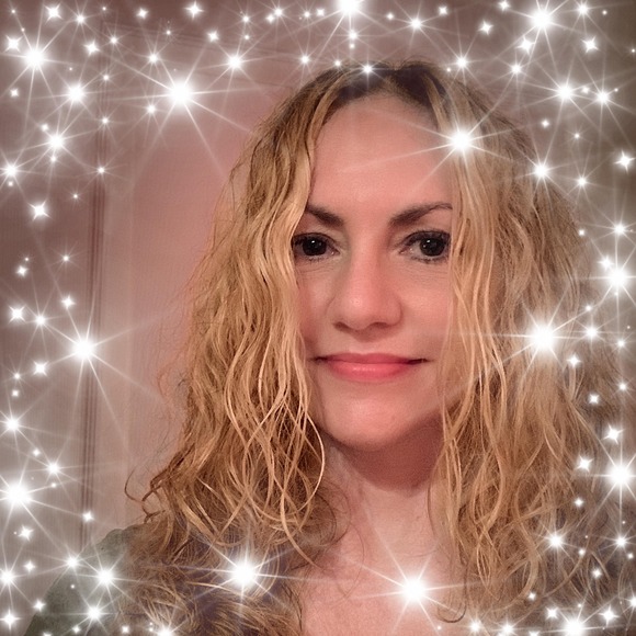 Profile Picture of Janice Scarantino (@j_scarantino) on Poshmark