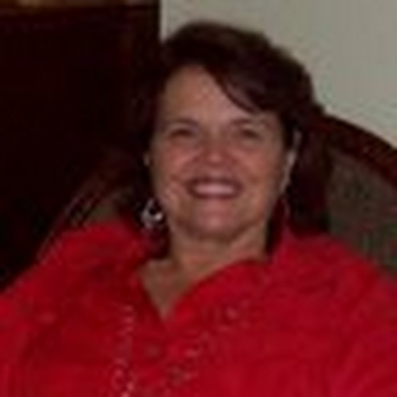 Profile Picture of Mary ann Oncale (@meann67) on Poshmark