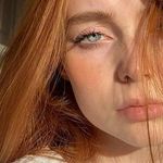 Profile Picture of s e n s i t i v e 다른 (@sensitive._) on Instagram