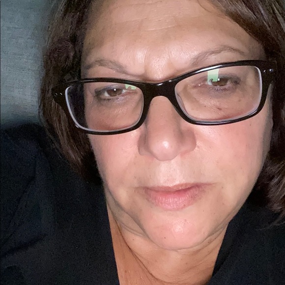 Profile Picture of Sally Rolnick (@sallyrolnick) on Poshmark