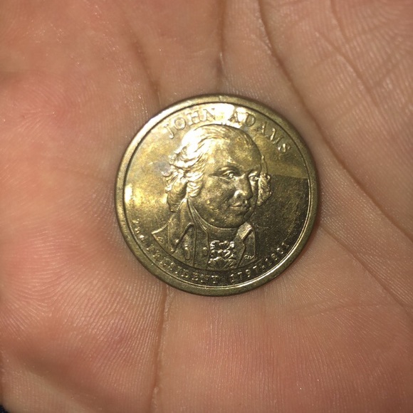 Profile Picture of Aaron Castro (@aaaroncastro) on Poshmark