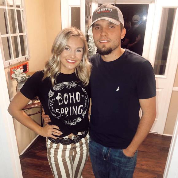 Profile Picture of Kelsey Trenor (@kelseybreannn) on Poshmark