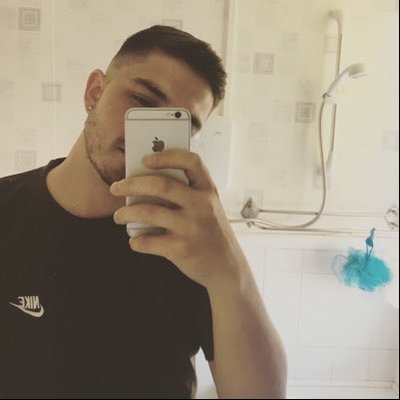 Profile Picture of Craig Pugh (@CraigPugh19) on Twitter