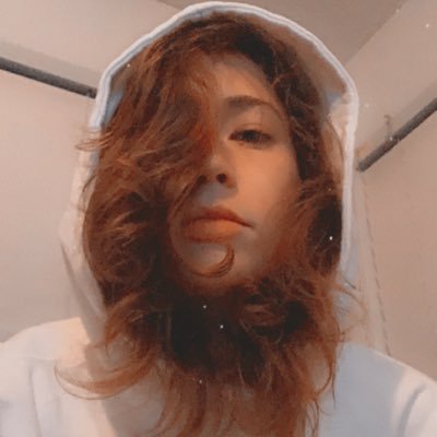 Profile Picture of Kelly Downs (@kel_downs) on Twitter