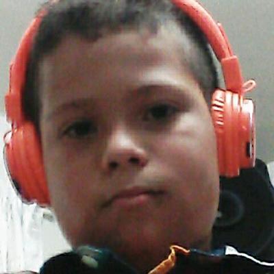 Profile Picture of Brian Steven Castaño (@brian_deisi) on Twitter