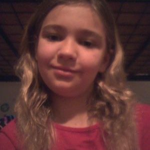 Profile Picture of Naomi Casey Anderson (@NaomiCaseyAnder) on Twitter