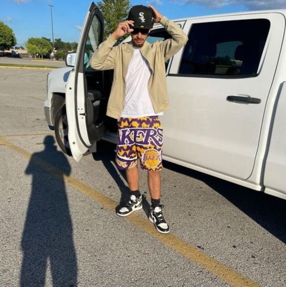 Profile Picture of Jordi Lobos (@jordilobos5959) on Poshmark