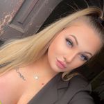 Profile Picture of Charlie May Holmes Brewer (@charliemayholmesbrewer) on Instagram