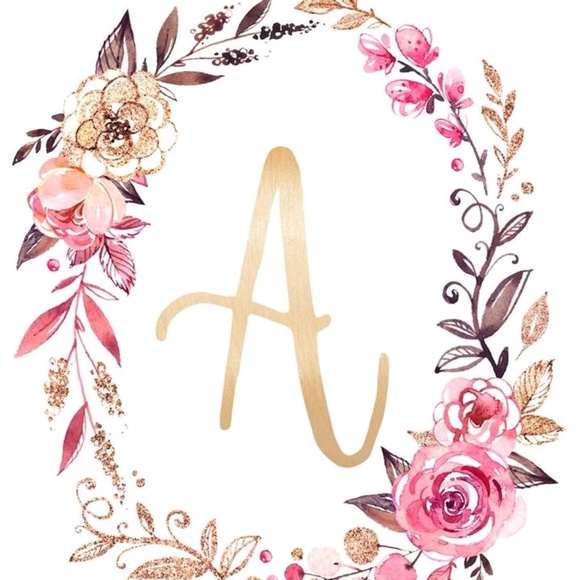 Profile Picture of Amber Watson (@mommy_mayhem) on Poshmark