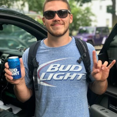 Profile Picture of Jesse McManis (@JesseMcManis) on Twitter