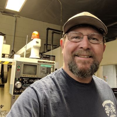 Profile Picture of Larry Sampson (@LarrySvr94) on Twitter