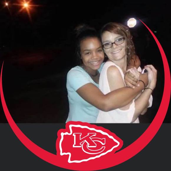 Profile Picture of Dawn Ware (@dmheun) on Poshmark
