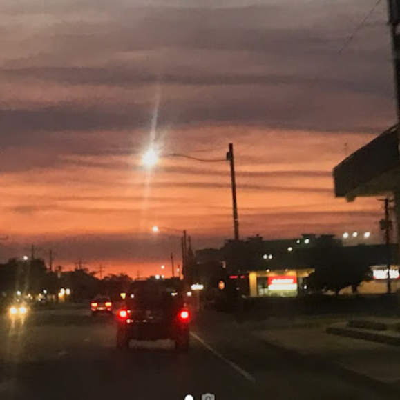 Profile Picture of Mireya Beazer (@beazermireya004) on Poshmark