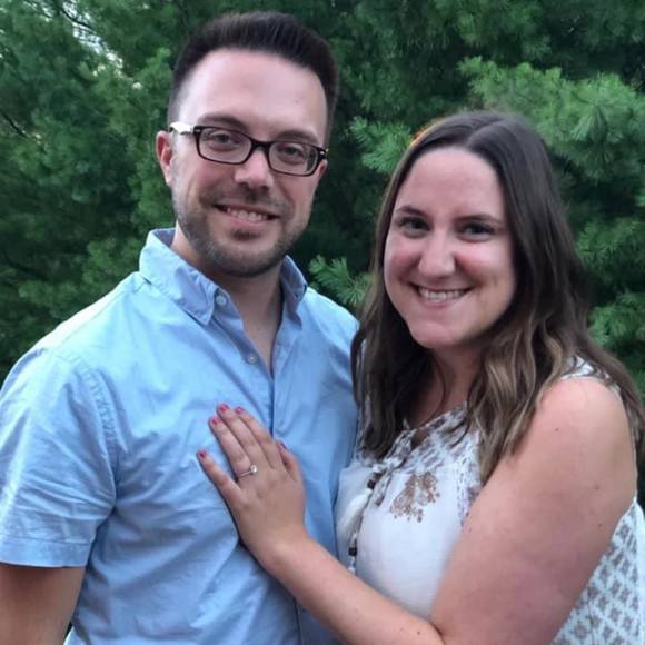 Profile Picture of Lauren Speranza (@lmsperanza) on Poshmark