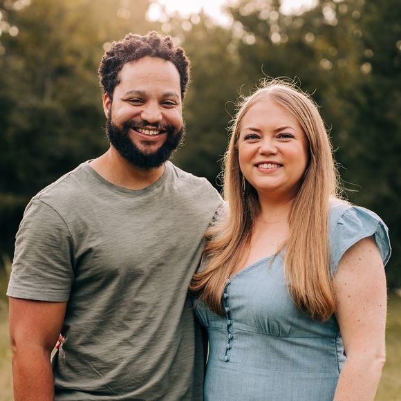 Profile Picture of Carrie Jeffries (@cgray704) on Poshmark