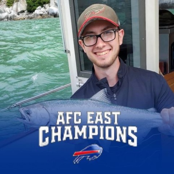 Profile Picture of Gary Kostek (@gkos11) on Poshmark