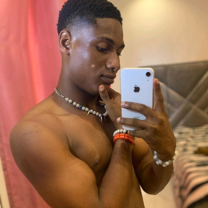 Profile Picture of cyril benjamin (@cyrilbenjamin_15) on Tiktok