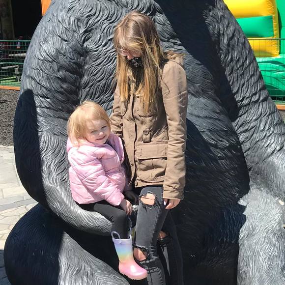 Profile Picture of Rebecca Stanski (@rebeccastanski) on Poshmark