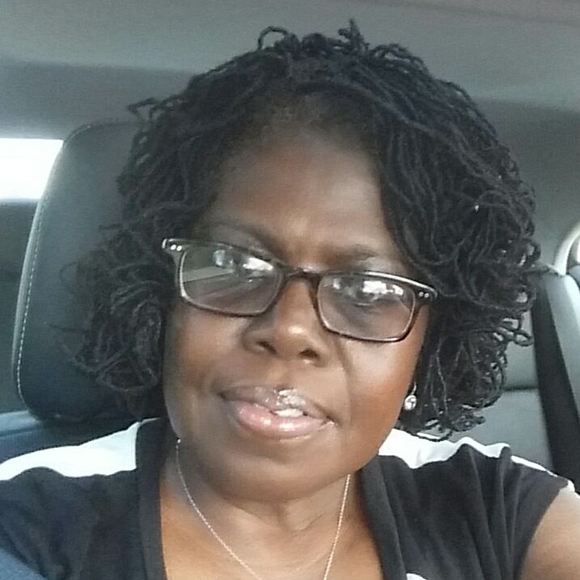 Niecey Johnson - Poshmark Profile Picture of Niecey Johnson (@nieceyjohnso633) on Poshmark