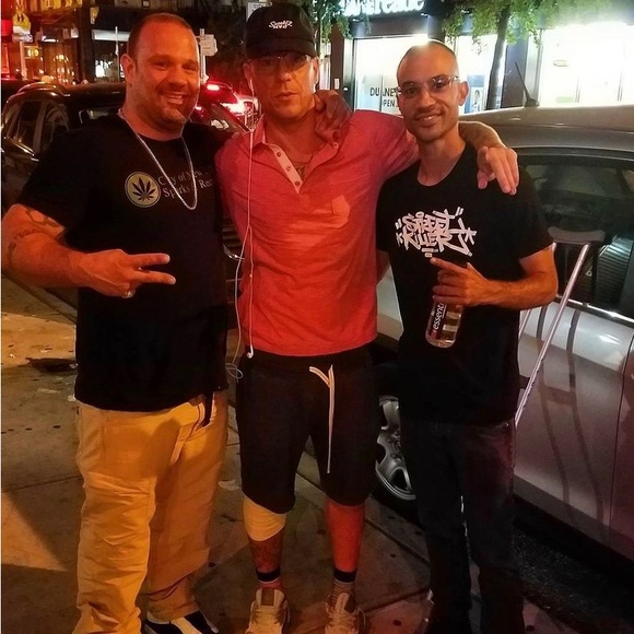 Profile Picture of Jason Gent (@gentboys) on Poshmark