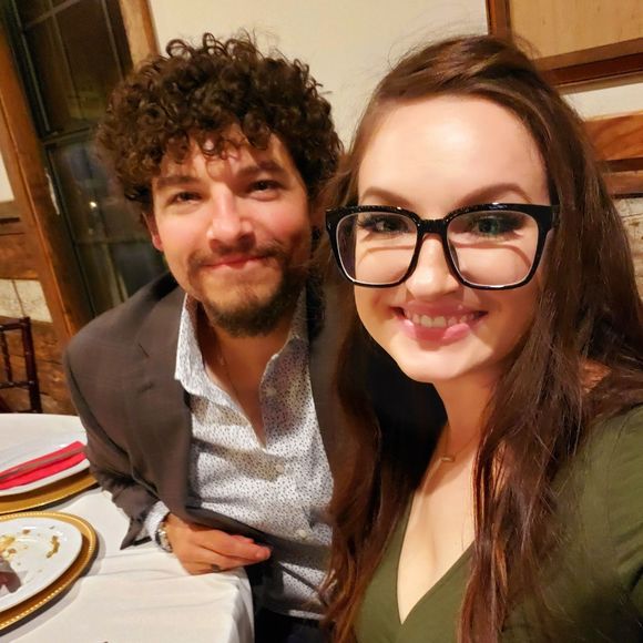 Jess Holifield - Poshmark Profile Picture of Jess Holifield (@curiouscookie) on Poshmark