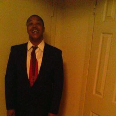 Profile Picture of Darrell Burrell (@darrellb4949) on Twitter