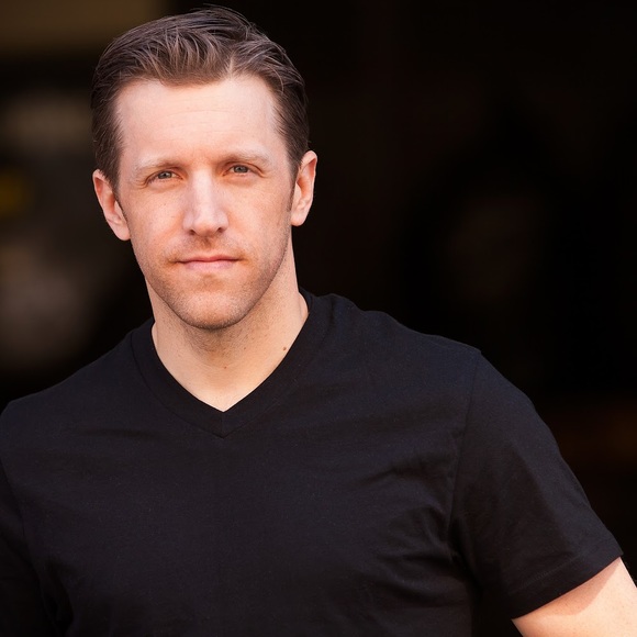 Profile Picture of Scott Foster (@scottyrf) on Poshmark