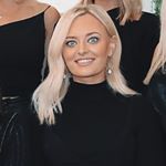 Profile Picture of 𝙹𝚘𝚍𝚒𝚎 🖤 (@jodie.roseandcrownhair) on Instagram