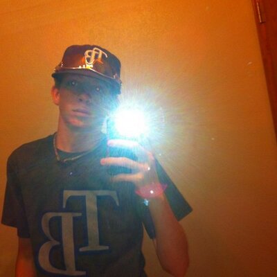 Profile Picture of €€josh Rutland€€ (@jrut123457) on Twitter