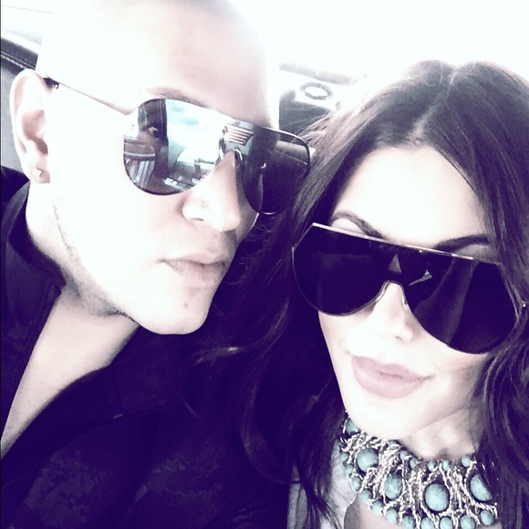 Profile Picture of Heather Terrazas (@htinlin29) on Poshmark