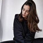 Profile Picture of Júlia (@julia.valera) on Instagram