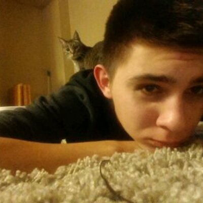 Profile Picture of Joseph Vialpando (@j_vialpando) on Twitter