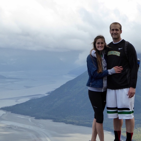 Profile Picture of Lexie Parrish (@lexiehenrie10) on Poshmark