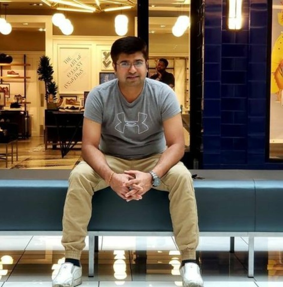 Profile Picture of Chirag Soni (@chiragsoni1024) on Poshmark