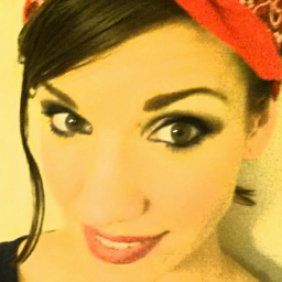 Profile Picture of Erin Toye (@eejtoye) on Twitter