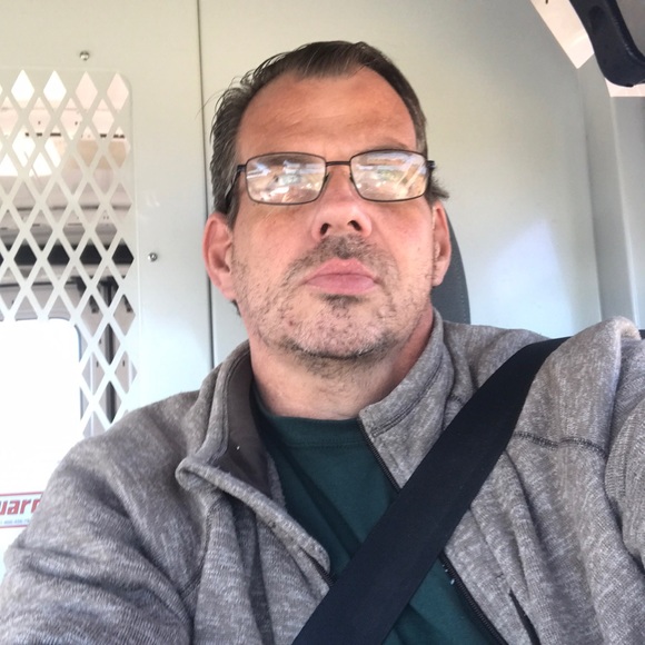 Profile Picture of Kevin Lister (@klister1973) on Poshmark