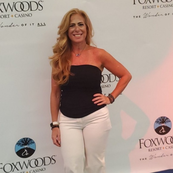 Profile Picture of Monique Roche (@motorikate) on Poshmark