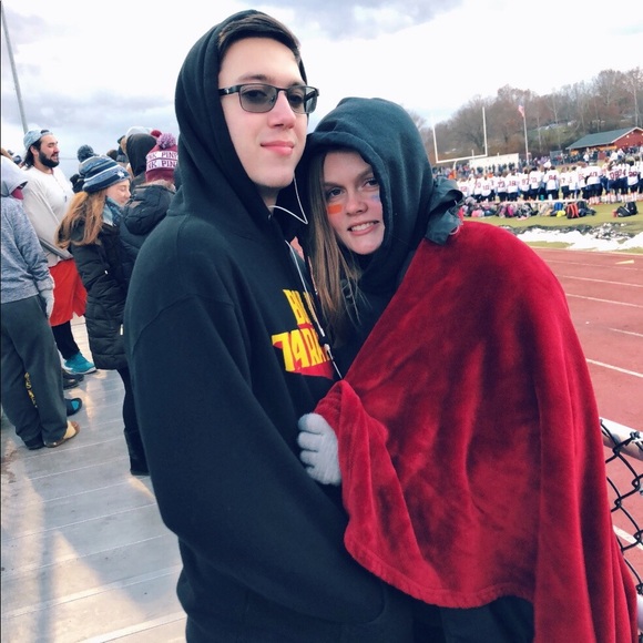 Profile Picture of Megan Lipka (@meganlip) on Poshmark