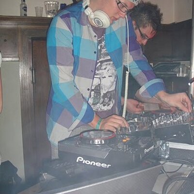 Profile Picture of Michael Hofbauer (@Dj_Sunset) on Twitter