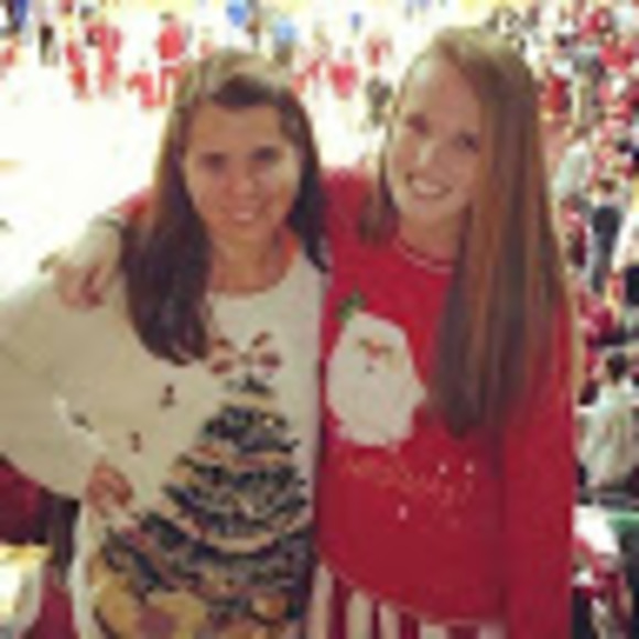 Taylor Hawken - Poshmark Profile Picture of Taylor Hawken (@taylorhawken) on Poshmark