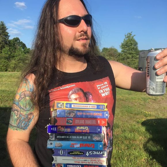 Profile Picture of Mike Juliano (@brokenhope8) on Poshmark