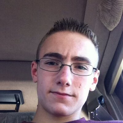 Profile Picture of Tom Pogue (@TomPogue) on Twitter